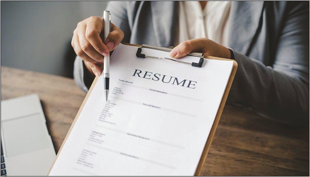 Should You Put Your Age In Resume