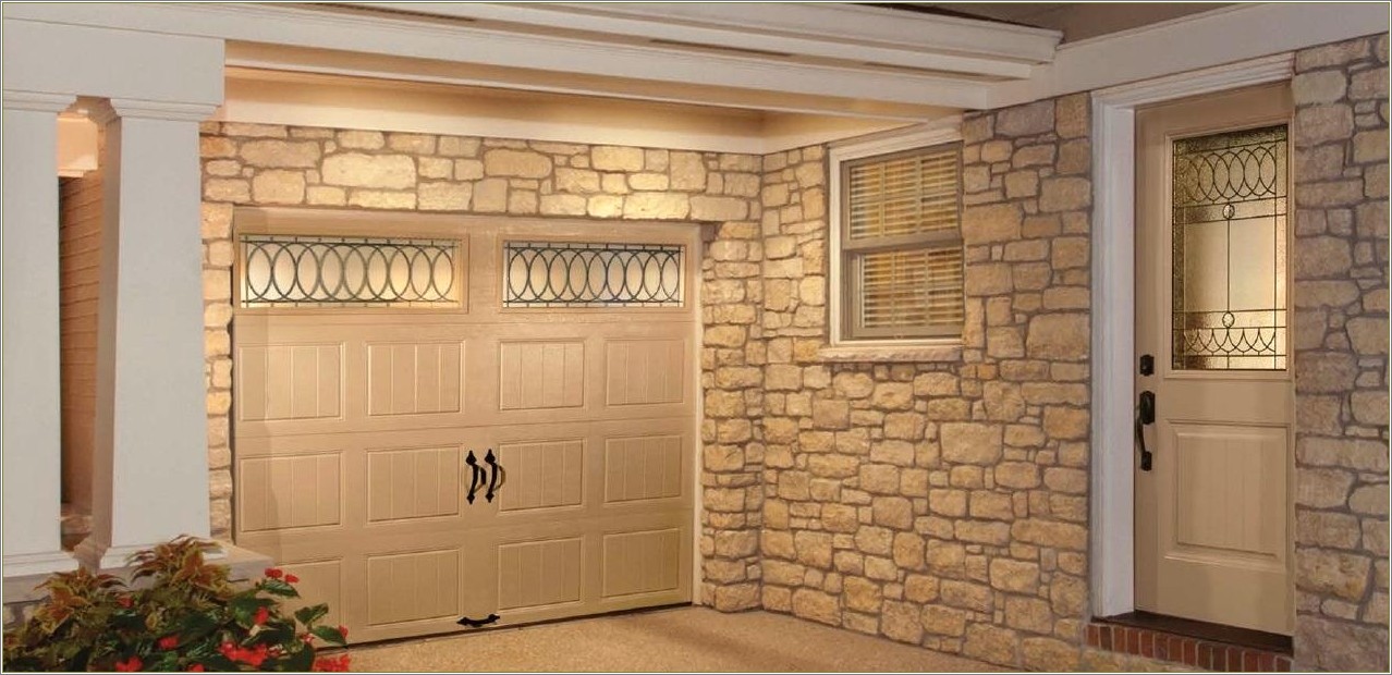 Cricut Free Faux Carriage Garage Door Template